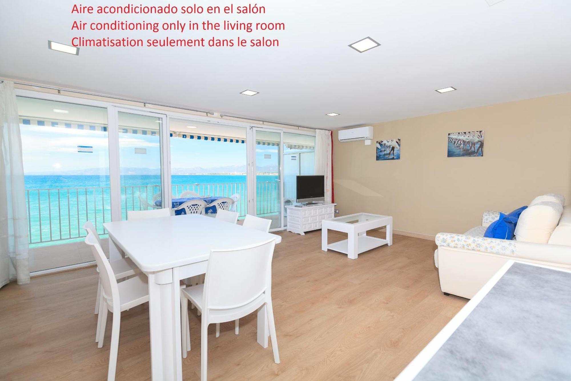 Uhc Acantilados Family Apartments Salou Ngoại thất bức ảnh