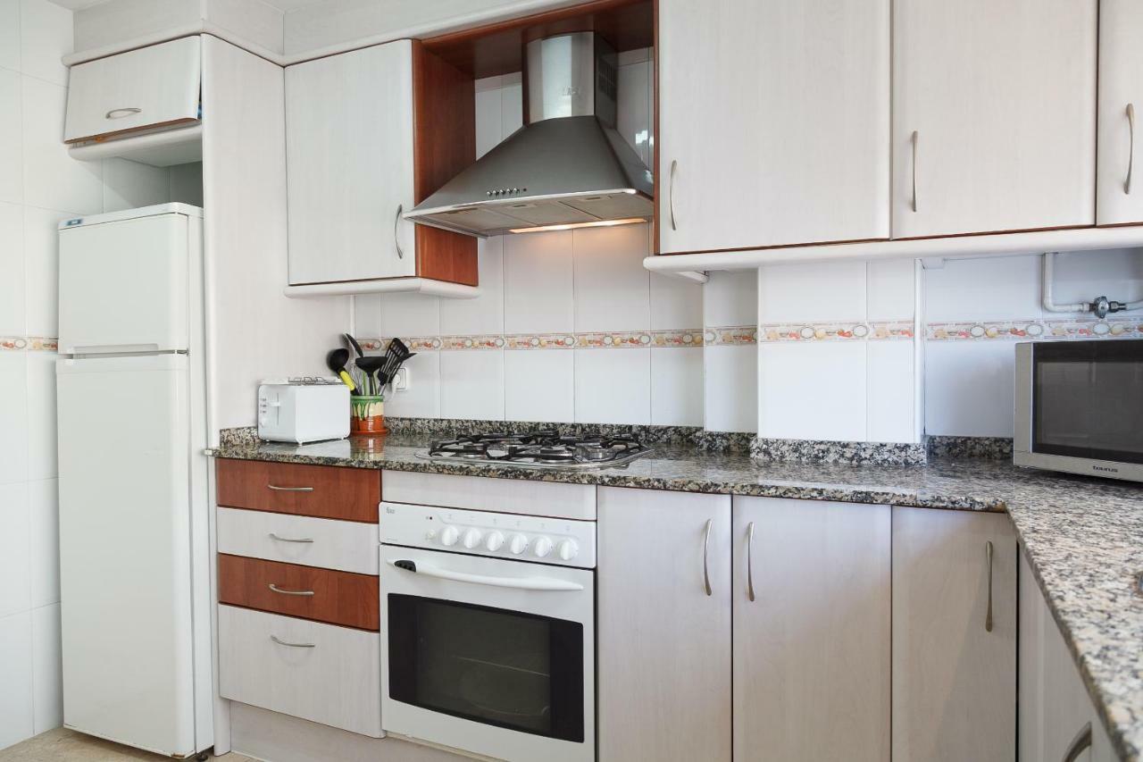 Uhc Acantilados Family Apartments Salou Ngoại thất bức ảnh